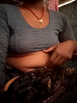 Snapshot of Hirdesh_sahu chatting on June 18, 5:19 am Hirdesh sahu online show from June 18, 5:19 am