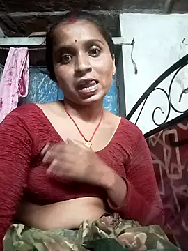 Snapshot of Hirdesh_sahu chatting on July 4, 4:13 pm Hirdesh sahu online show from July 4, 4:13 pm