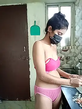 Erotic-Girl online show from August 8, 9:55 am
