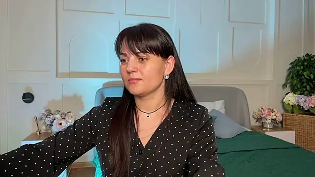  SilkyShadow  online show from February 3, 2:53 am