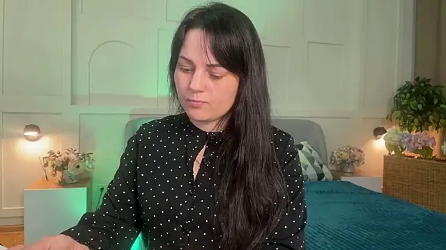  SilkyShadow  online show from March 22, 1:09 am