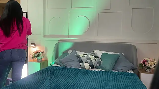  SilkyShadow  online show from April 21, 1:07 am