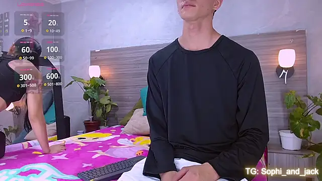 Sophi and Jack online show from April 8, 10:21 pm