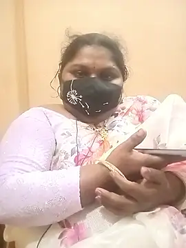 misammahyd online show from February 6, 12:30 pm