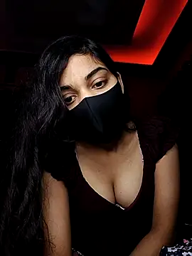 Snapshot of sexygirl889 chatting on February 4, 5:24 am sexygirl889 online show from February 4, 5:24 am