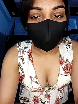 Snapshot of sexygirl889 chatting on March 5, 5:14 am sexygirl889 online show from March 5, 5:14 am