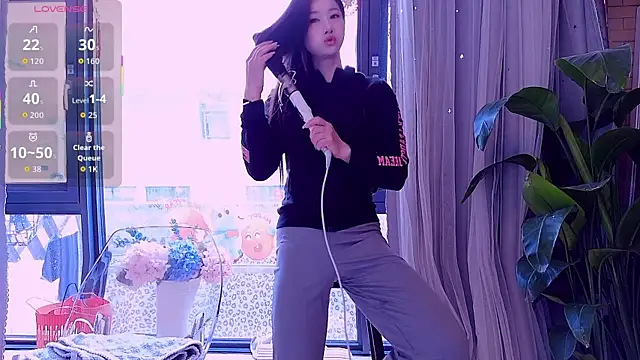 neinei bao online show from April 19, 5:29 am