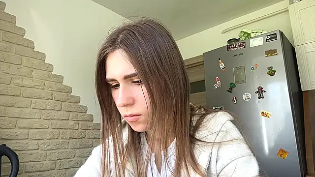 ElsieKuhlmann online show from April 20, 12:08 pm