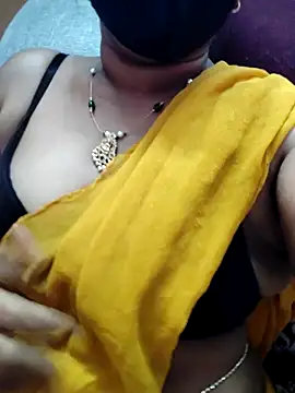 Snapshot of suma_telugu1 chatting on April 29, 1:32 am suma telugu1 online show from April 29, 1:32 am
