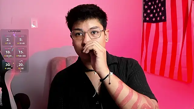 Theo Rowan online show from February 16, 6:59 pm