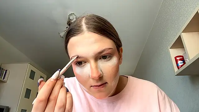 JammieMickiewicz online show from January 16, 8:07 am