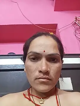 Sonam15884 online show from May 19, 3:18 pm