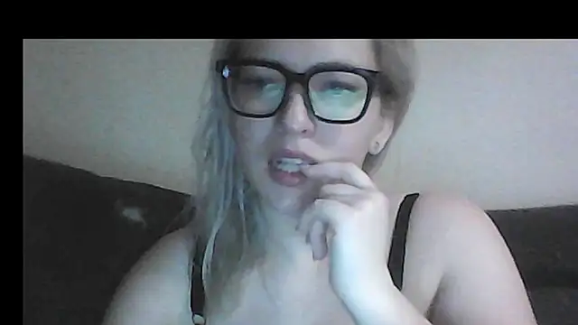 Dolce Tempt online show from February 19, 7:10 pm