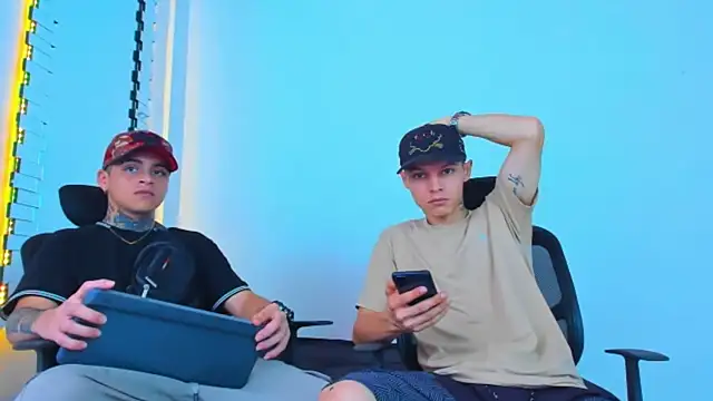 Thomas-Wil online show from January 10, 7:48 pm