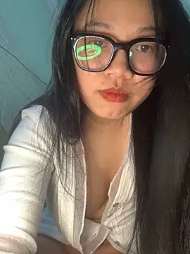 Leeeiu online show from January 9, 12:52 pm