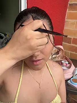 Veronica Wins  online show from April 9, 5:07 pm