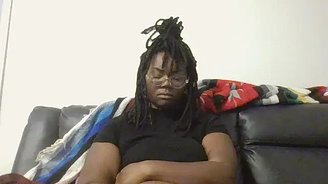 Kokohayes online show from February 17, 9:43 pm