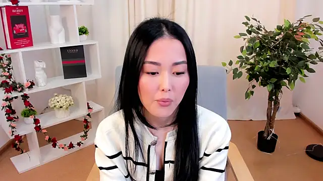 KellyKaai online show from January 9, 7:11 am