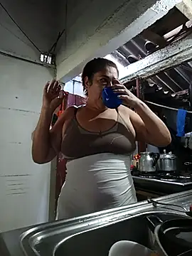 PatriciaGrajales online show from March 2, 1:51 pm