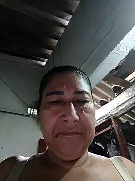 PatriciaGrajales online show from April 9, 1:38 pm