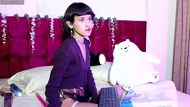 Veronica Lamberth online show from March 15, 4:40 am