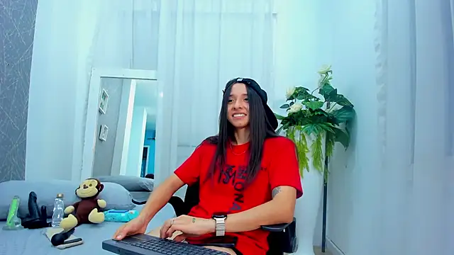 ViictoriiaSaenz online show from February 14, 4:20 am