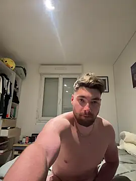 raph5666 online show from March 23, 8:35 pm