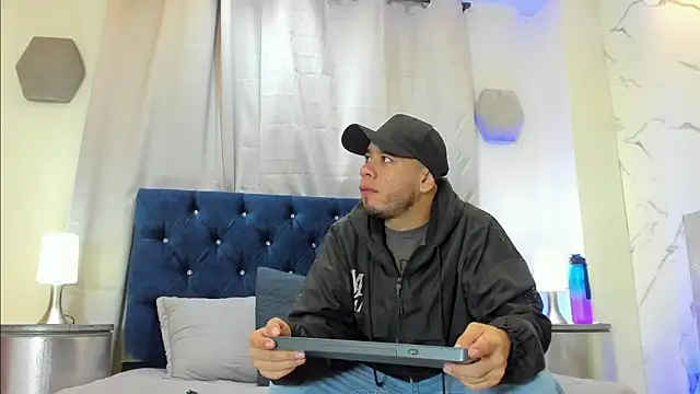 jacob garcia online show from March 2, 12:34 pm