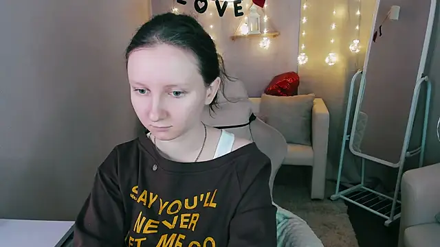 SunshineBlaze online show from February 15, 5:26 am