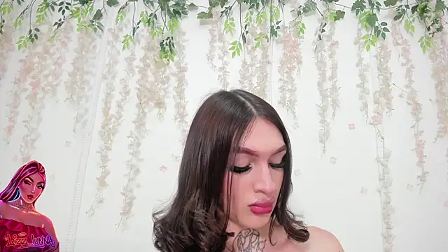 lizz lunna online show from April 13, 8:58 pm