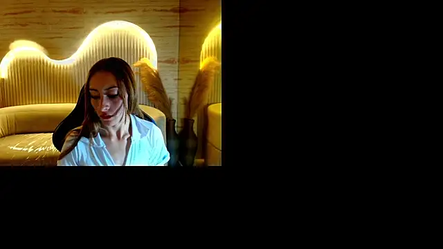 Snapshot of katalina_r_ chatting on May 20, 7:53 pm katalina r online show from May 20, 7:53 pm