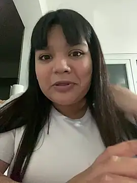 Snapshot of mimita4 chatting on July 4, 7:25 am mimita4 online show from July 4, 7:25 am