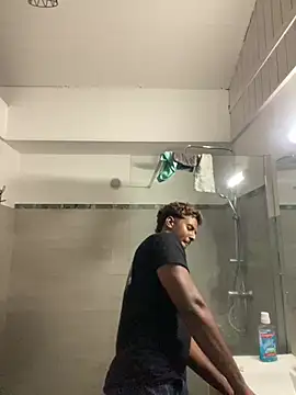 Axel black10 online show from March 16, 5:28 pm