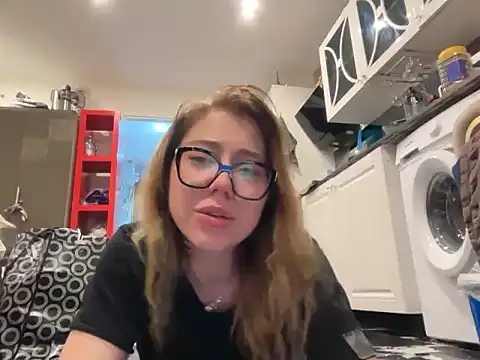 Luxerin online show from March 7, 9:12 pm