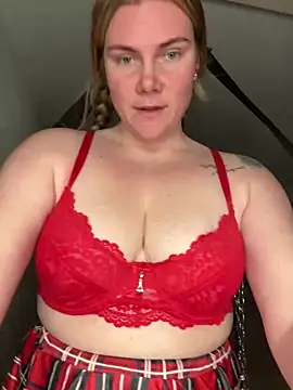 SexyBlondJoanna online show from February 11, 5:51 pm