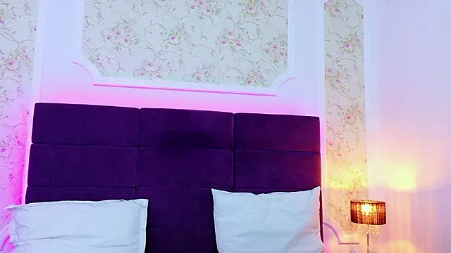 EvelinHill online show from February 12, 5:02 am