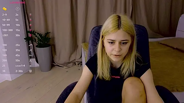 ApheliaStar online show from January 10, 4:53 pm