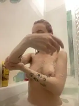 aka Blonde online show from March 18, 11:35 am