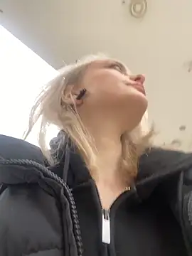 aka Blonde online show from April 20, 6:05 am