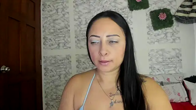 XXXStephanie XXX online show from June 15, 10:01 pm