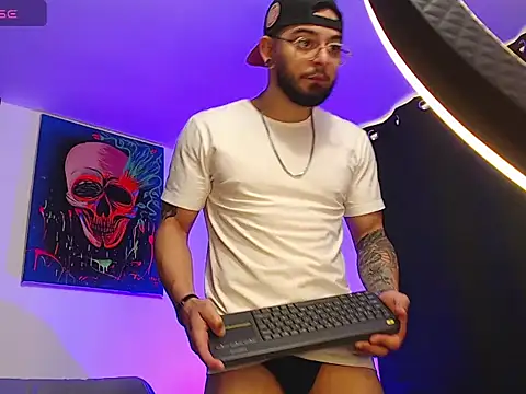 Axel Stton online show from February 6, 2:31 pm