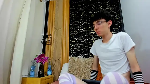 Syriussz online show from March 7, 7:33 pm