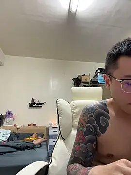 Snapshot of barry02082147 chatting on June 9, 2:50 pm barry02082147 online show from June 9, 2:50 pm