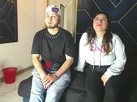 LISSE N SEBAS online show from January 16, 7:07 pm