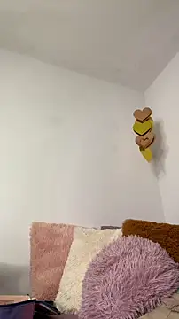 GiannaMagari online show from February 7, 9:07 pm