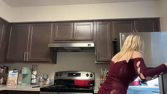 blondebunny999 999 online show from February 20, 9:59 pm