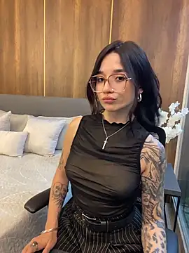 Snapshot of _Charlotte_Rose chatting on March 6, 8:05 pm Charlotte Rose online show from March 6, 8:05 pm