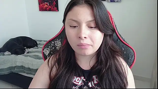 yessica gomez01 online show from March 2, 7:54 pm