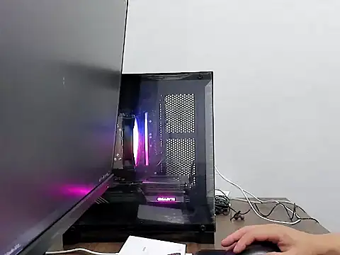 typ-001 online show from March 25, 8:53 am