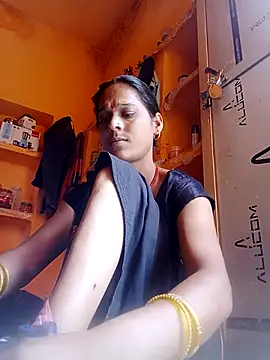 Snapshot of mabimi_sexe chatting on April 26, 6:22 am mabimi sexe online show from April 26, 6:22 am